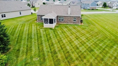 2449 Wildflower Ln, Greenwood, IN 46143 - photo 3