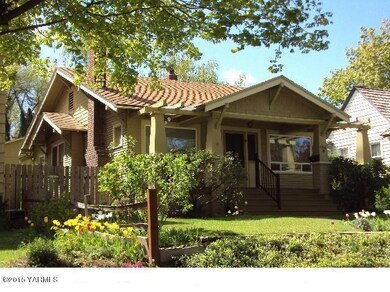 2210 Eleanor St, Yakima, WA 98902 - photo 2