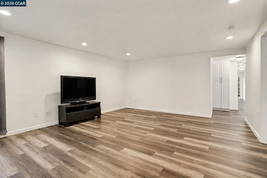 4041-4047 Ellis Rd, Martinez, CA 94553 - photo 5