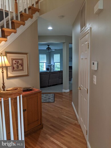 23204 Daffodil Dr, California, MD 20619 - photo 7