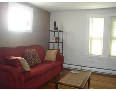 34 Oakland St unit 34, Watertown, MA 02472 - photo 4