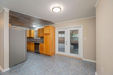 7-web-or-mls-713-gibbs-ave