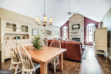 2036 Rose Dr, Pennsburg, PA 18073 - photo 7