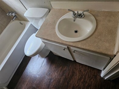 7615 Sterlingshire St, Houston, TX 77016 - photo 7