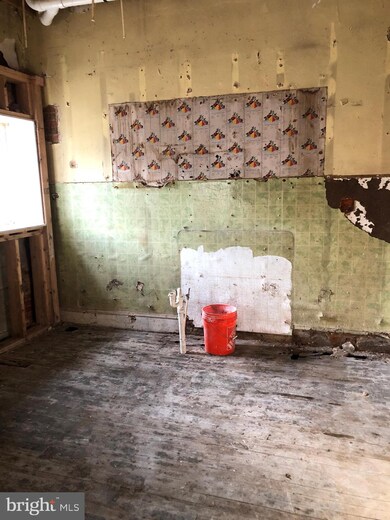 212 Walnut St, Norristown, PA 19401 - photo 5