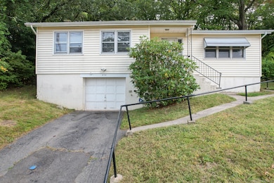 456 N Walnut St, Waterbury, CT 06704 - photo 5
