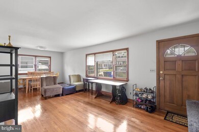 704 Hollywood Ave, Silver Spring, MD 20904 - photo 5
