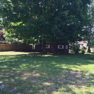 239 East St, South Hadley, MA 01075 - photo 3