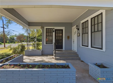 502 Elm St, Seguin, TX 78155 - photo 7