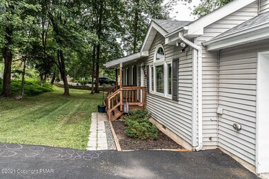 707 Avenue E, Stroudsburg, PA 18360 - photo 4