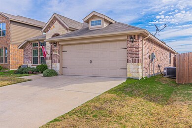 2545 Old Buck Dr, Weatherford, TX 76087 - photo 3