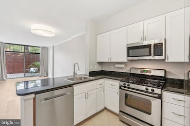 Clarendon 1021 unit B39, Arlington, VA 22201 - photo 6