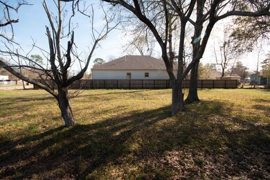 5402 Parker Rd, Houston, TX 77016 - photo 2