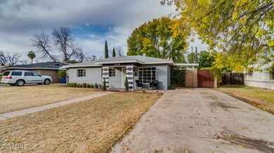 308 W 9th Pl-3