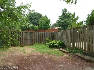 9027 Bonham Cir, Manassas, VA 20110 - photo 5