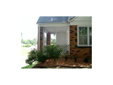 Screened in porch