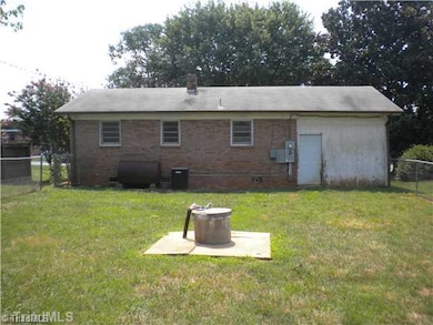 3004 Wilkesboro Hwy, Statesville, NC 28625 - photo 2