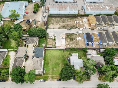 1718 Laverne Park Ln, Houston, TX 77080 - photo 2