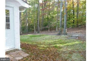 10803 Cropp Dr, Fredericksburg, VA 22407 - photo 2