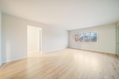 314 Center Ave unit 3, Sheboygan, WI 53081 - photo 6