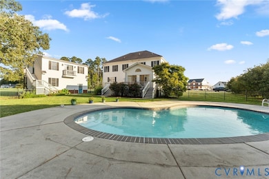 480 Rockingham Rd, Dunnsville, VA 22454 - photo 6