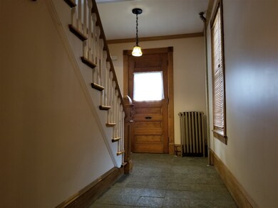 78 Clinton Ave, Saint Johnsbury, VT 05819 - photo 2
