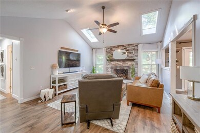 11917 W 49th St, Shawnee, KS 66216 - photo 4