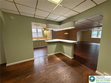 132 E Main St unit 2, Girardville, PA 17935 - photo 4