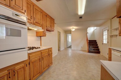 1034 NE Madrone St, Grants Pass, OR 97526 - photo 4