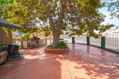 2185 Exeter Dr, Las Vegas, NV 89156 - photo 2