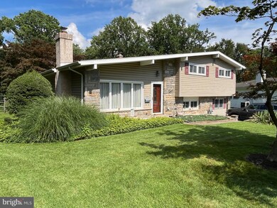 2611 Woodberry Rd, Broomall, PA 19008 - photo 5