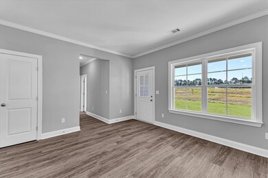 14-Dining Area