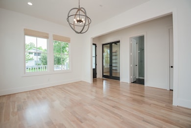 738 E 8th St, Houston, TX 77007 - photo 6