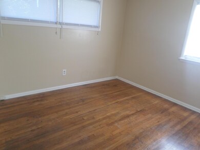 4055 Sexton Dr, Columbus, OH 43228 - photo 7