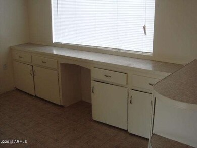 Sheridan kitchen2