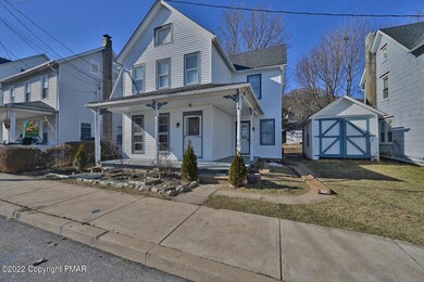 635 William St, Pen Argyl, PA 18072 - photo 2