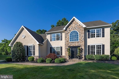 1152 Wendler Cir, Pottstown, PA 19465 - photo 2