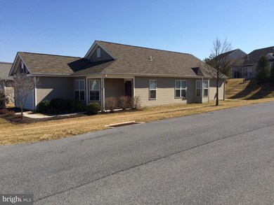 6891 Jewel Ln unit 63, Macungie, PA 18062 - photo 2