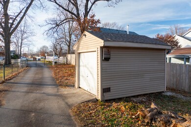 308 N Hightower Ave, Nixa, MO 65714 - photo 3