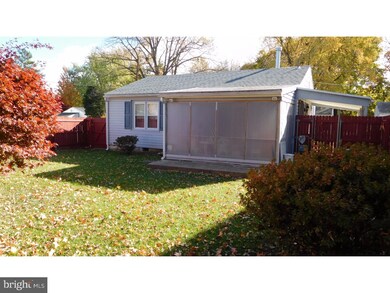 409 Albany Ct, Wallingford, PA 19086 - photo 2