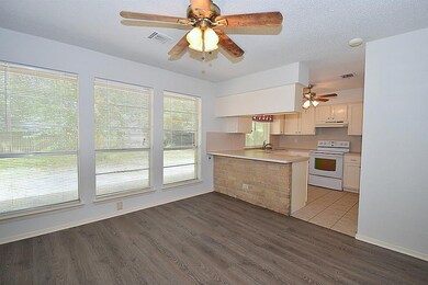 5423 Mossgrey Ln, Spring, TX 77373 - photo 6