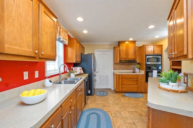 1715 3rd St, Waynesboro, VA 22980 - photo 4