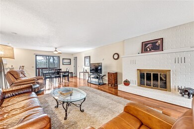 4 Joanie Ln, Bella Vista, AR 72715 - photo 3