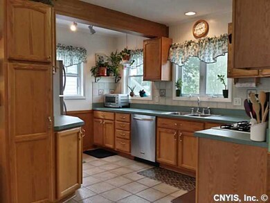 Kitchen Fully remodeled kitchen!