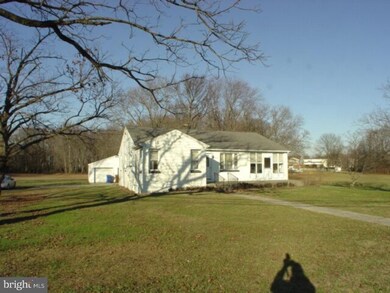 225 Sharptown Rd, Swedesboro, NJ 08085 - photo 2