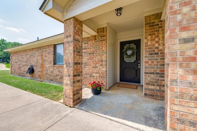 9275 Meandering Dr, North Richland Hills, TX 76182 - photo 6