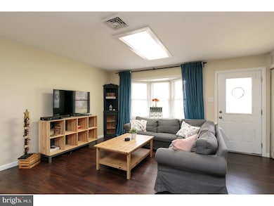 321 Cedar Ln, Mount Laurel, NJ 08054 - photo 5