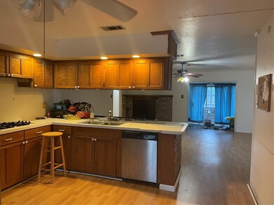 7218 Brook Stone Dr, Houston, TX 77040 - photo 4