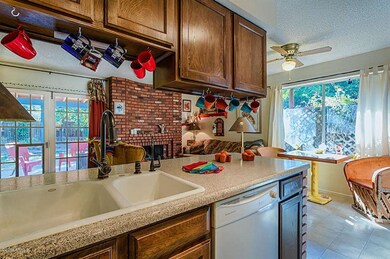 819 E Jasmine Kitchen to FR