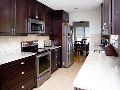 12 Mount Pleasant St, Saugus, MA 01906 - photo 4